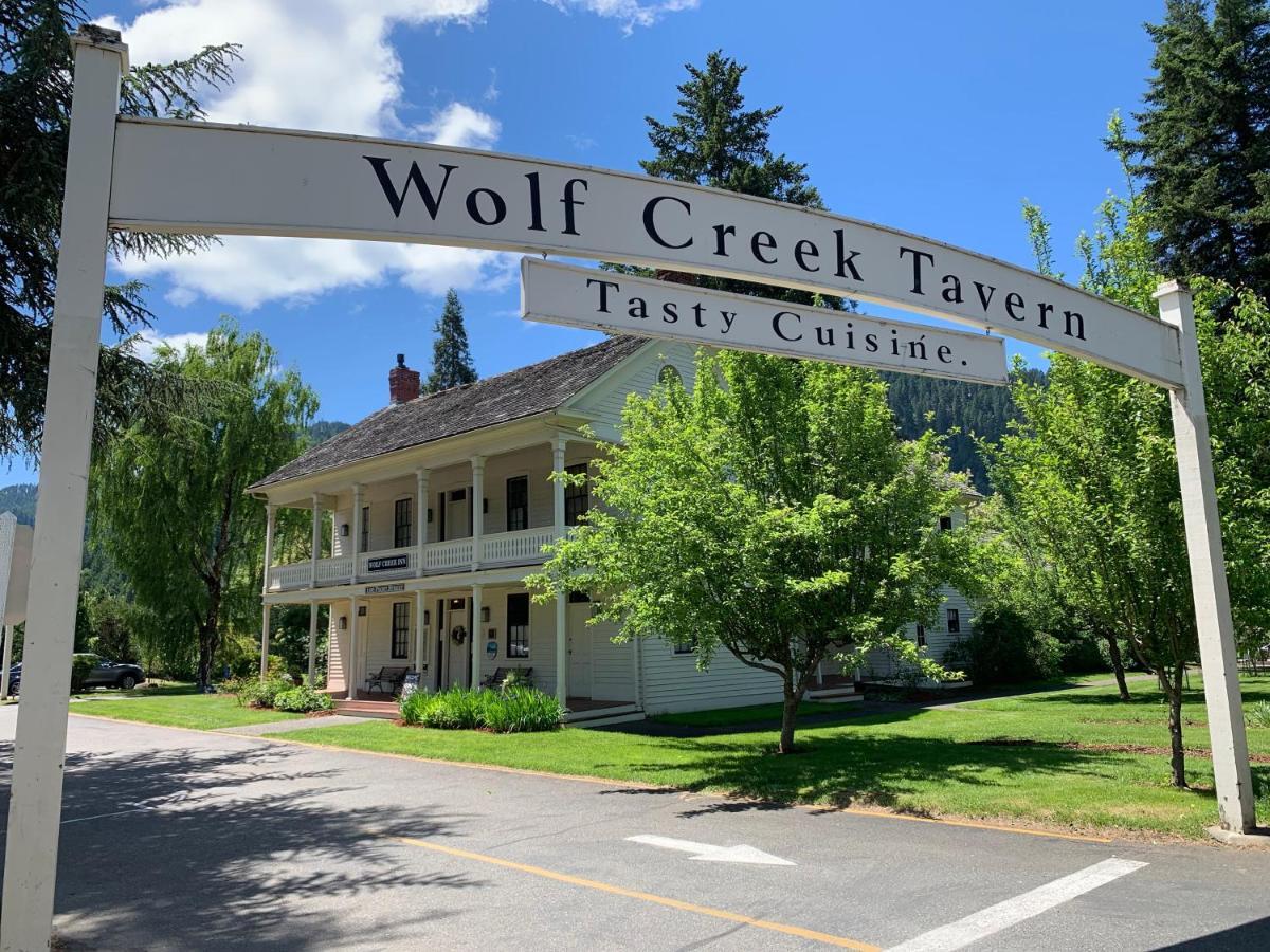 Wolf Creek Inn & Tavern Exteriér fotografie